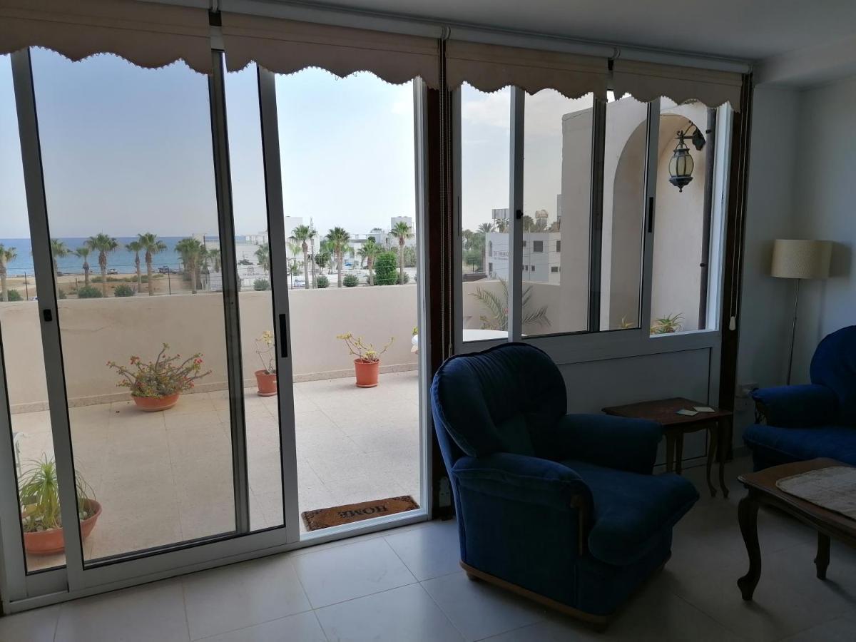 Ria Beach Sea View Apartment Pyla Eksteriør billede
