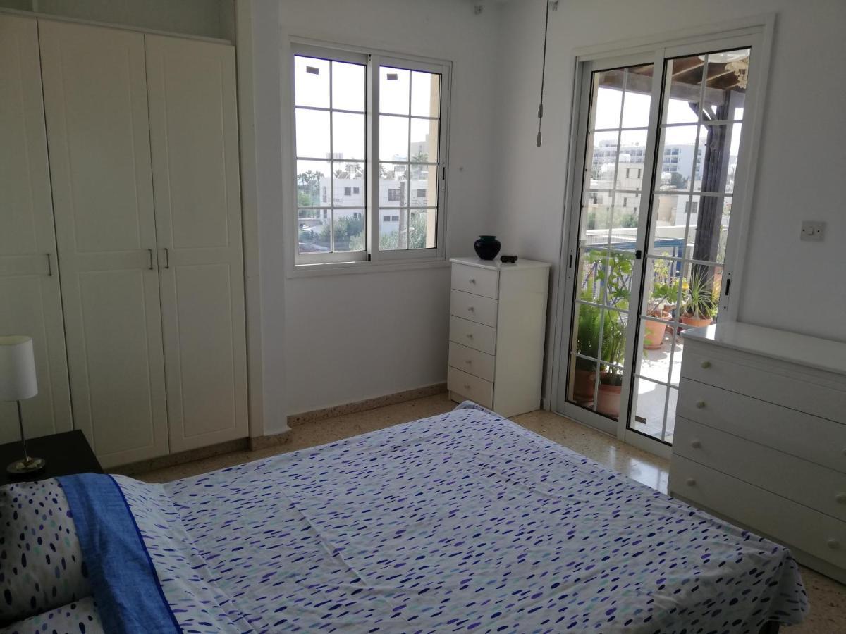 Ria Beach Sea View Apartment Pyla Eksteriør billede