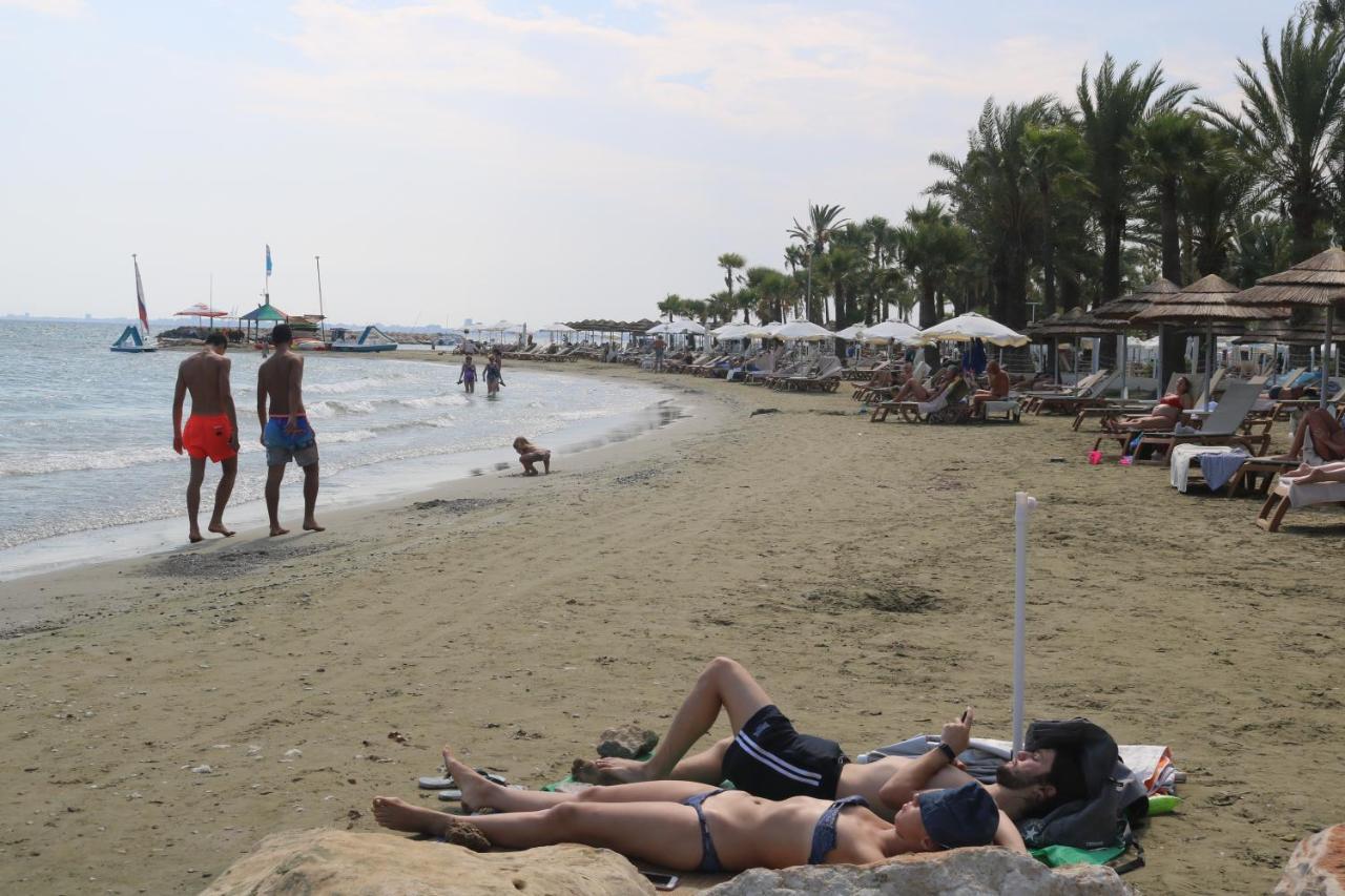 Ria Beach Sea View Apartment Pyla Eksteriør billede